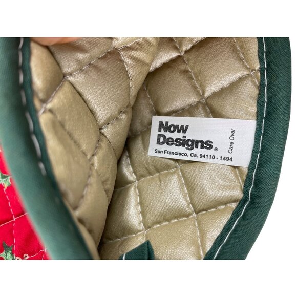 Vintage Christmas Themed Holiday Set of 5 Oven Mitts Pot Holders & Placemat - Picture 10 of 16